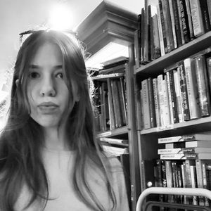 Meet your Posher, Abigail